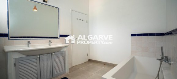 4 bedrooms Villa in Loule, Portugal No. 98468 20