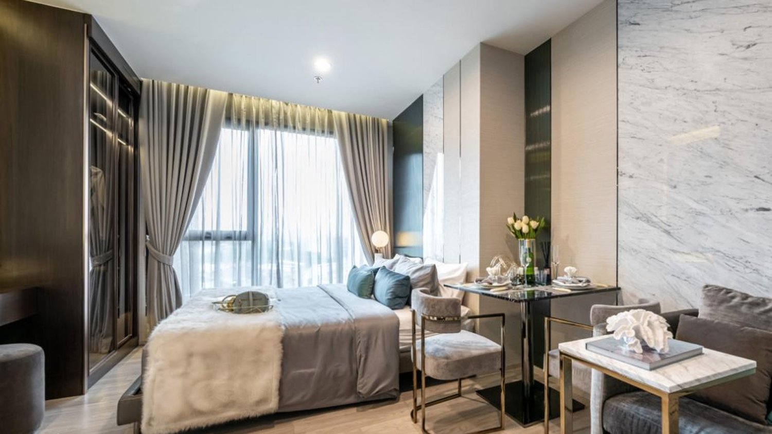 2 bedrooms Condo in Ideo Mobi Sukhumvit Eastpoint Bangkok, Thailand No. 28603