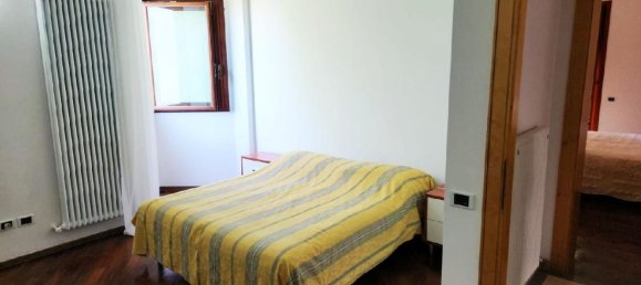 8 rooms House in San Costanzo, Italy No. 298825 26