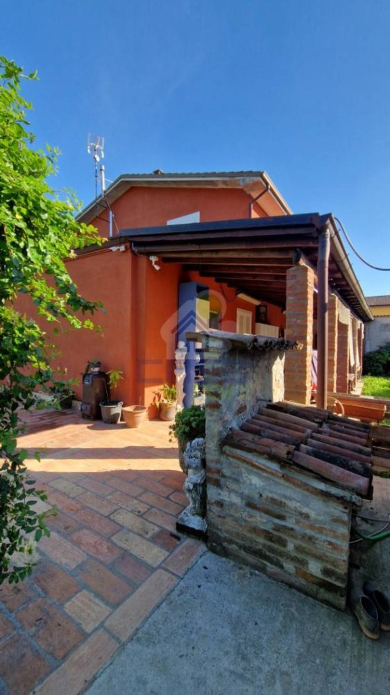 4 chambres Maison à Olmeneta, Italy No. 366022