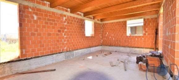 2 Schlafzimmer Haus in Chieri, Italy, Nr. 57296 10