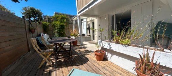 2 bedrooms House in Saint-Palais-sur-Mer, France No. 285350 7