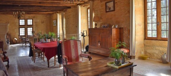 4 bedrooms Villa in Salignac-Eyvigues, France No. 346530 6