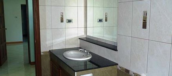 5 bedrooms Cafe / restaurant in Pattaya, Thailand No. 649 8