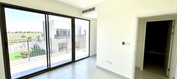 4 bedrooms Townhouse in Dubai South (Dubai World Central), UAE No. 111019 12