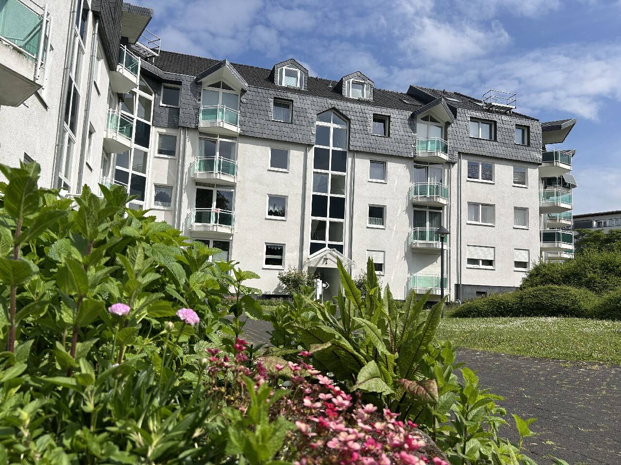 1 bedroom Apartment in Bonn, Germany No. 34699