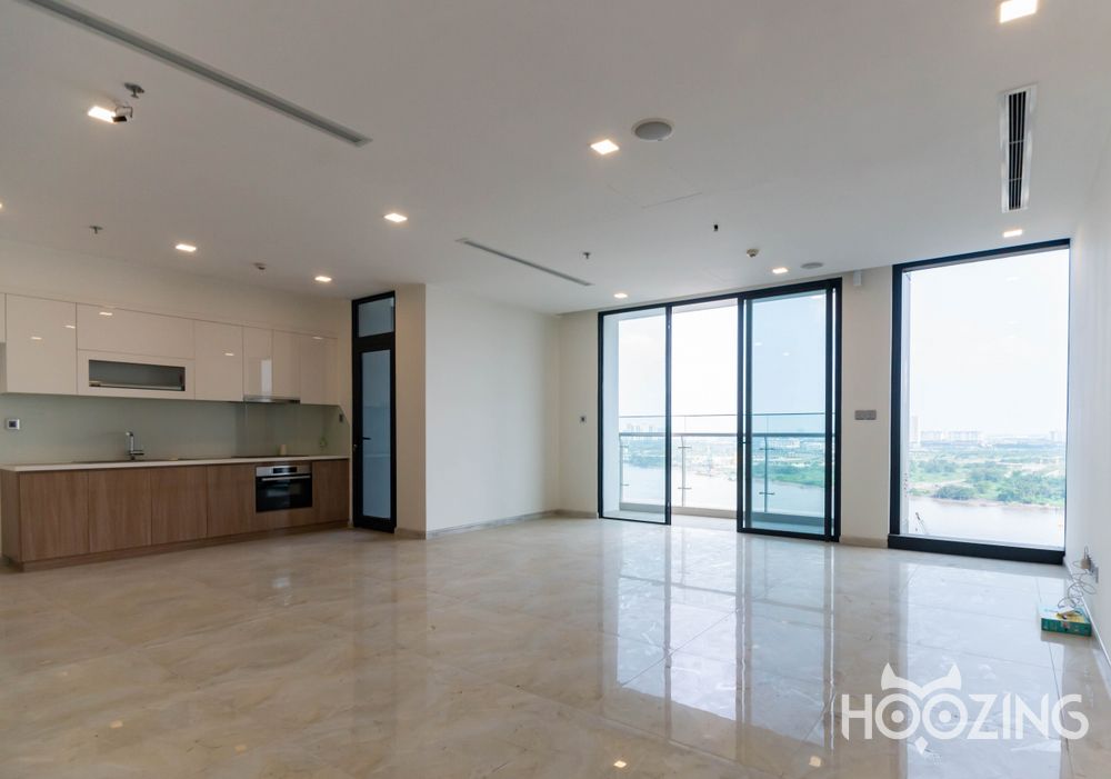 3 bedrooms Apartment in District 1, Vietnam No. 18366