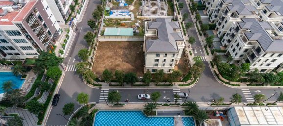 3 bedrooms Apartment in District 1, Vietnam No. 18366 3