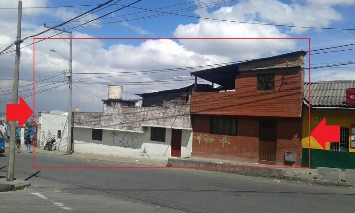 Casa de 11 dormitorios en Bogotá, Colombia No. 13839