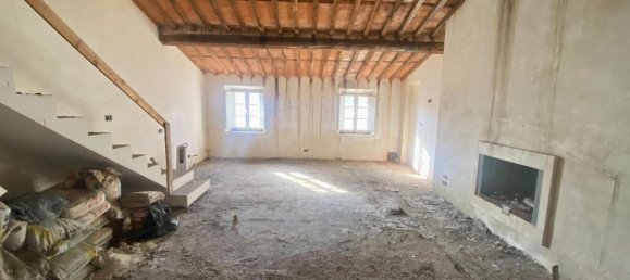 Ático de 7 habitaciónes en Lucca, Italy No. 69880 8