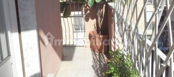 Apartamento de 2 dormitorios en Rome, Italy No. 158238 4