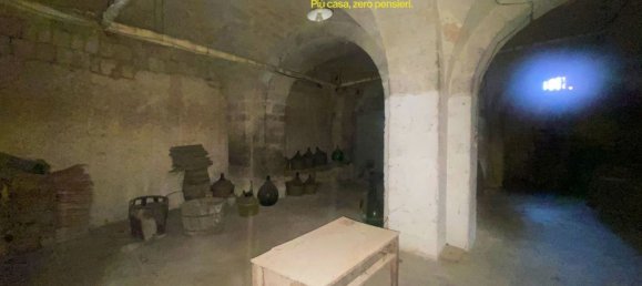 4 rooms House in Adelfia, Italy No. 133937 31