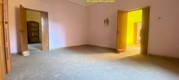4 rooms House in Adelfia, Italy No. 133937 19