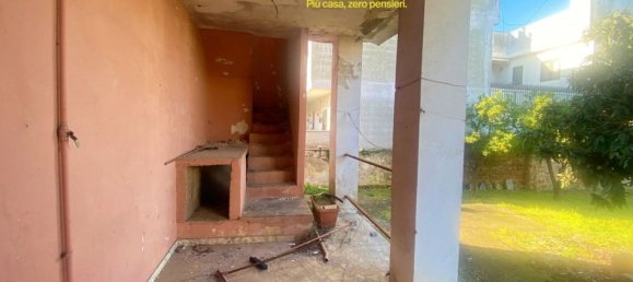 4 rooms House in Adelfia, Italy No. 133937 15