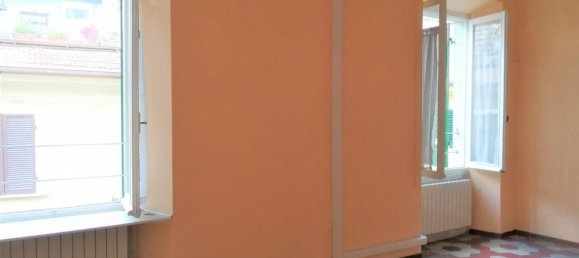 6غرفة شقة في Massa, Italy رقم 195680 3