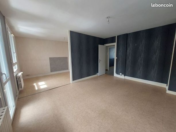 3 bedrooms Apartment in Le Havre, France No. 311219