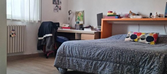 5 rooms Apartment in Cascina, Italy No. 217824 11