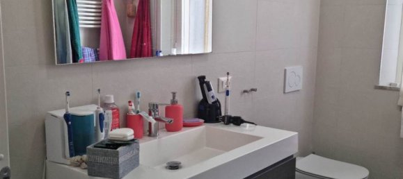 5 rooms Apartment in Cascina, Italy No. 217824 9