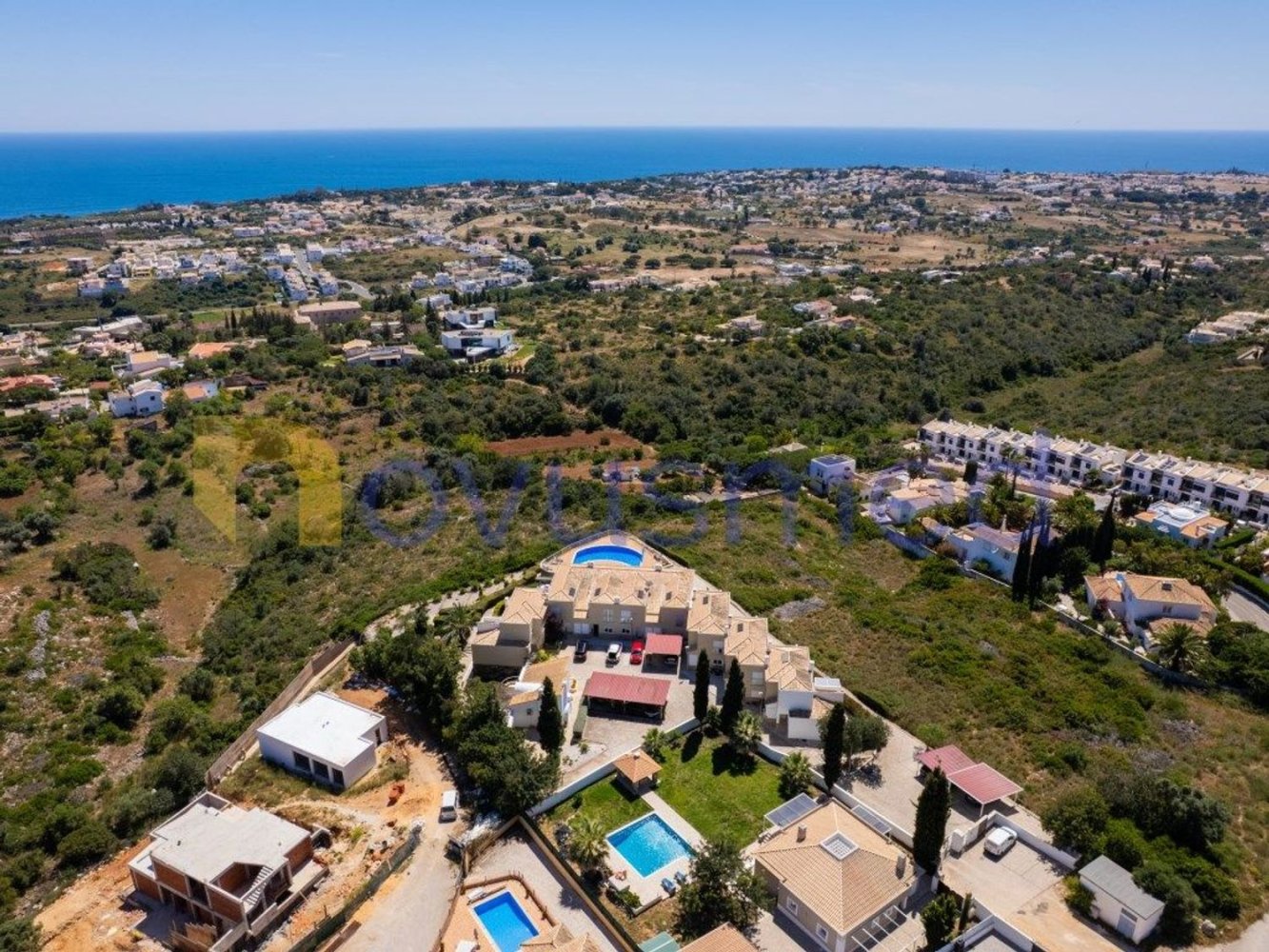 2 bedrooms House in Albufeira, Portugal No. 198475