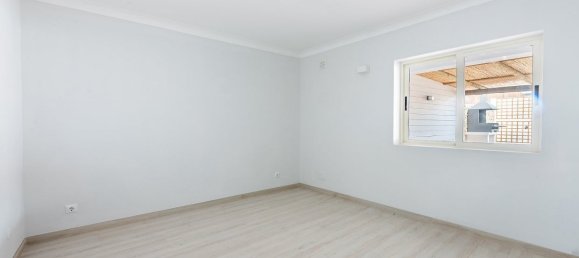 Adosado de 3 dormitorios en Luz, Portugal No. 95283 13