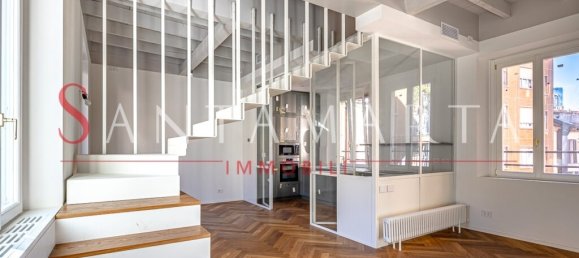 2 bedrooms Apartment in Milan, Italy No. 243632 2