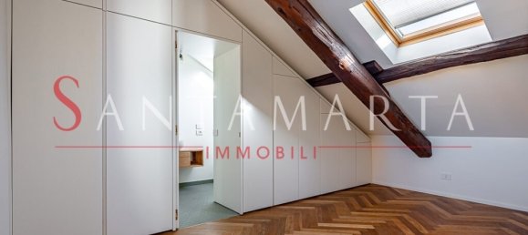 2 bedrooms Apartment in Milan, Italy No. 243632 12