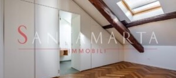 2 bedrooms Apartment in Milan, Italy No. 243632 32