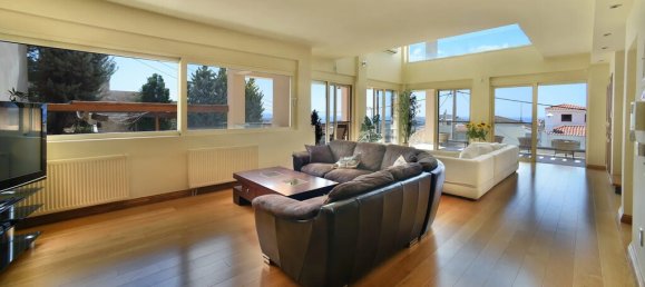 3 bedrooms Villa in Voula, Greece No. 2960 10