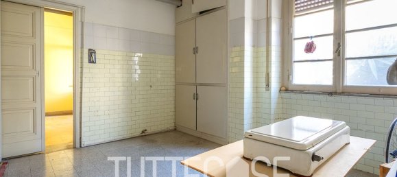 6 rooms Apartment in Latina, Italy No. 213062 13