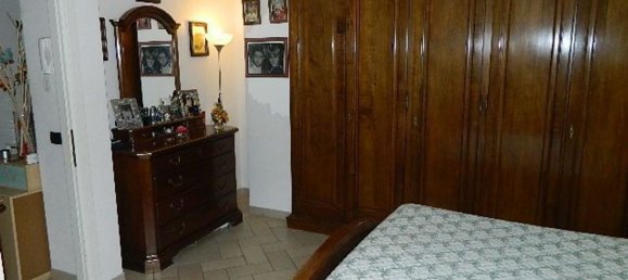 5-Zimmer Haus in Carrara, Italy, Nr. 51771 12