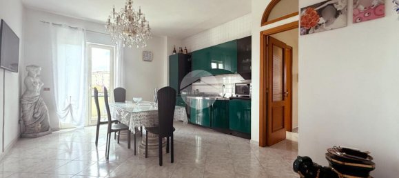 3 bedrooms Apartment in Casavatore, Italy No. 291862 5