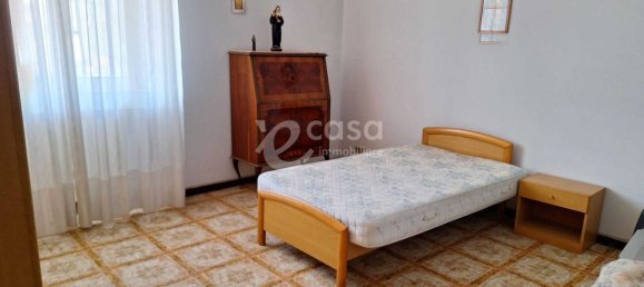 4 rooms House in Noicattaro, Italy No. 83419 13