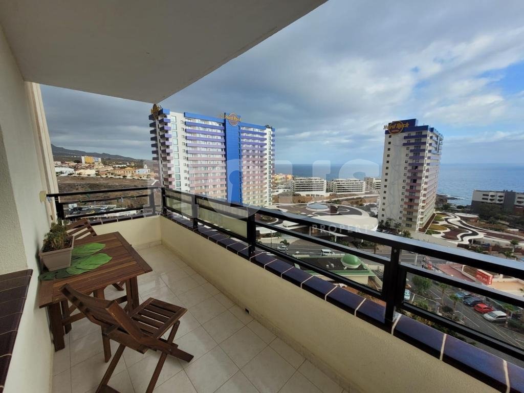 2 غرف نوم شقة في Playa Paraiso, Spain رقم 13938