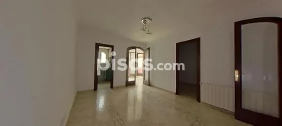 4 bedrooms Apartment in L'Hospitalet de Llobregat, Spain No. 32574 16