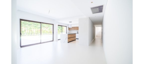 4 bedrooms Villa in Almada, Portugal No. 136057 22