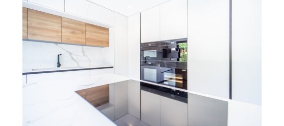 4 bedrooms Villa in Almada, Portugal No. 136057 30