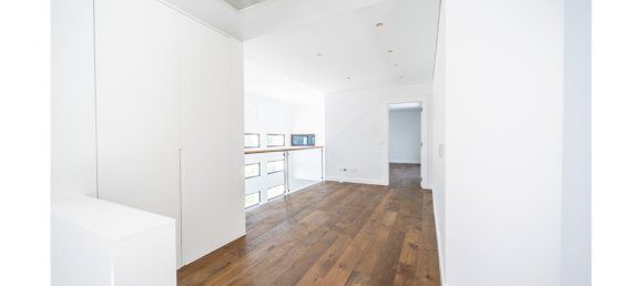 4 bedrooms Villa in Almada, Portugal No. 136057 33