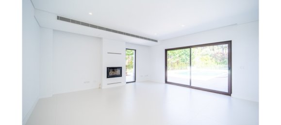 4 bedrooms Villa in Almada, Portugal No. 136057 26