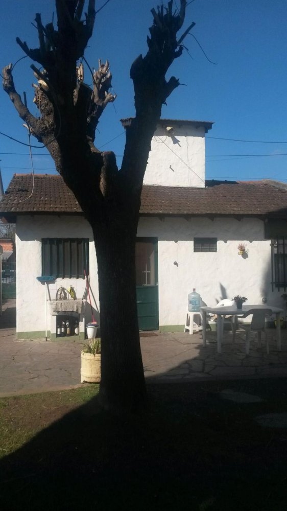 2 bedrooms House in Malvinas Argentinas, Argentina No. 55399