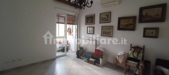 2 Schlafzimmer Wohnung in Livorno, Italy, Nr. 349505 16