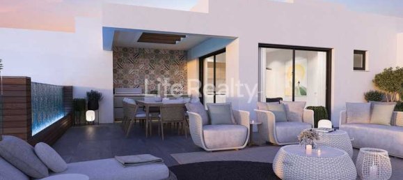 3 غرف نوم بانتهاوس في Germasogeia, Cyprus رقم 18179 4