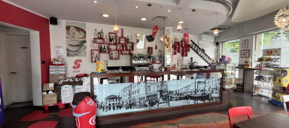 2 rooms Commercial property in Adria, Italy No. 274982 3