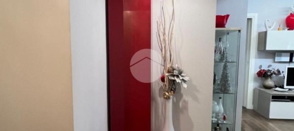 4 rooms Apartment in Rome, Italy No. 264049 4