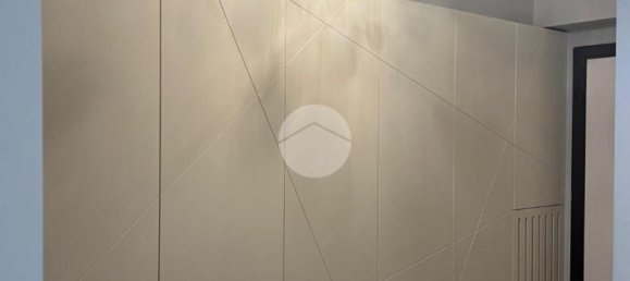 4 rooms Apartment in Rome, Italy No. 264049 3