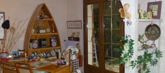 4 chambres Maison à Châteauneuf-sur-Loire, France No. 101021 9