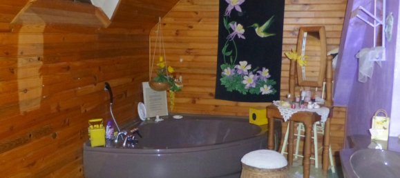 4 chambres Maison à Châteauneuf-sur-Loire, France No. 101021 11