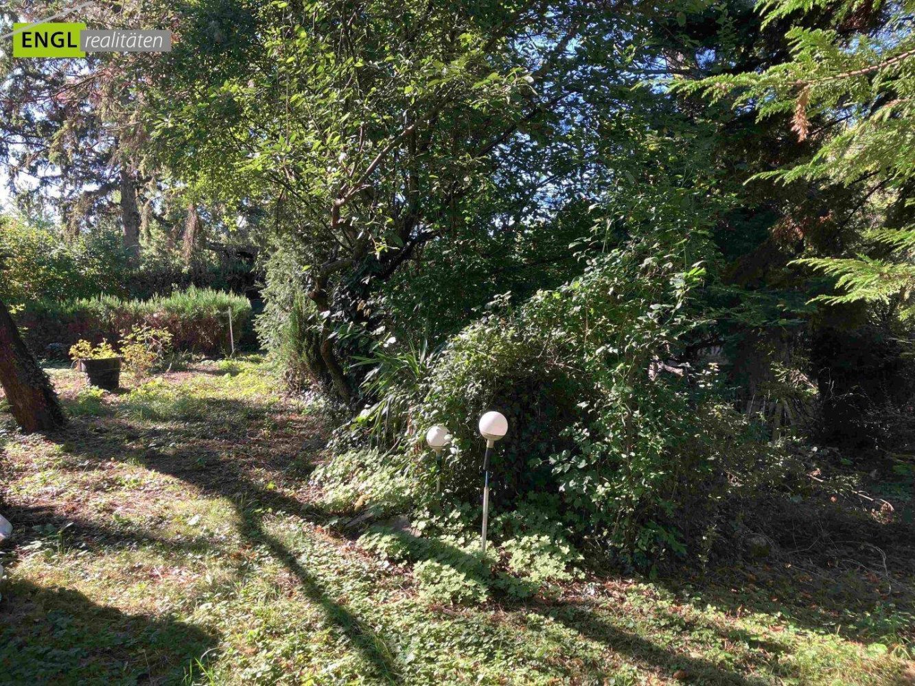 1125m² Land in Liesing, Austria No. 255089