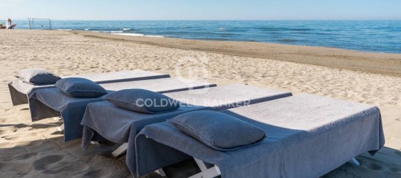 4 bedrooms Villa in Forte dei Marmi, Italy No. 40636 5