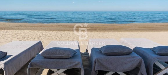 4 bedrooms Villa in Forte dei Marmi, Italy No. 40636 11