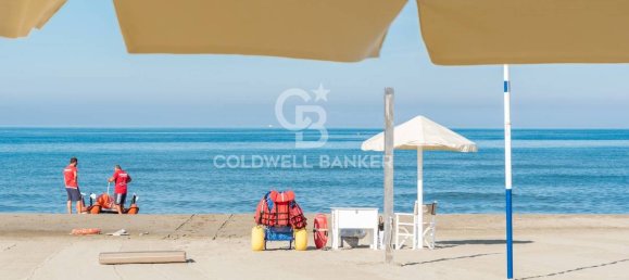 4 bedrooms Villa in Forte dei Marmi, Italy No. 40636 8